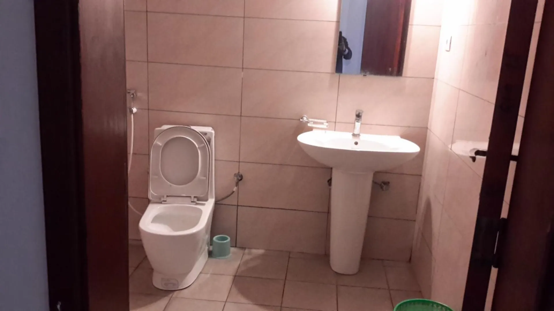 אדיס אבבה Holiday Guest House אדיס אבבה