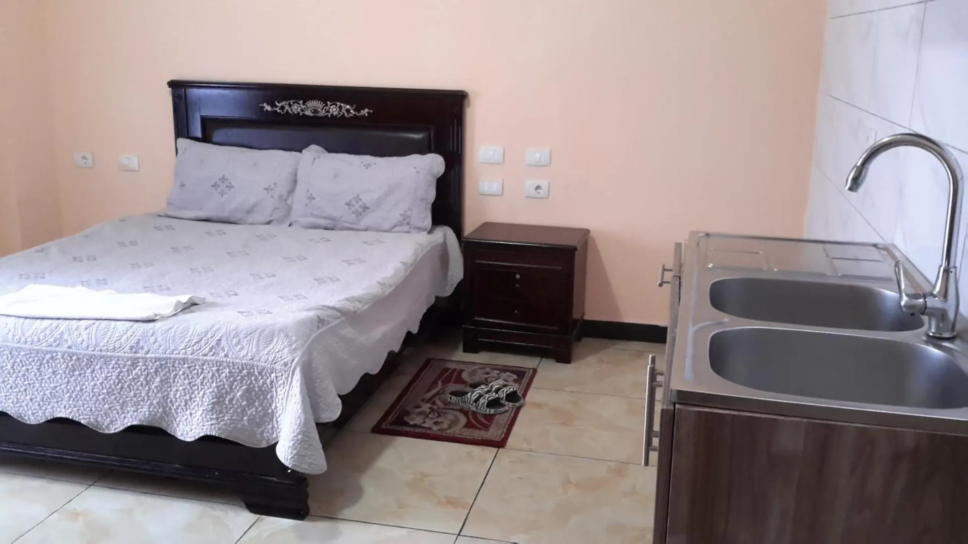 אדיס אבבה Holiday Guest House אתיופיה