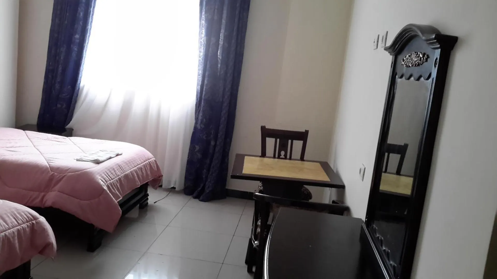 אדיס אבבה Holiday Guest House אדיס אבבה