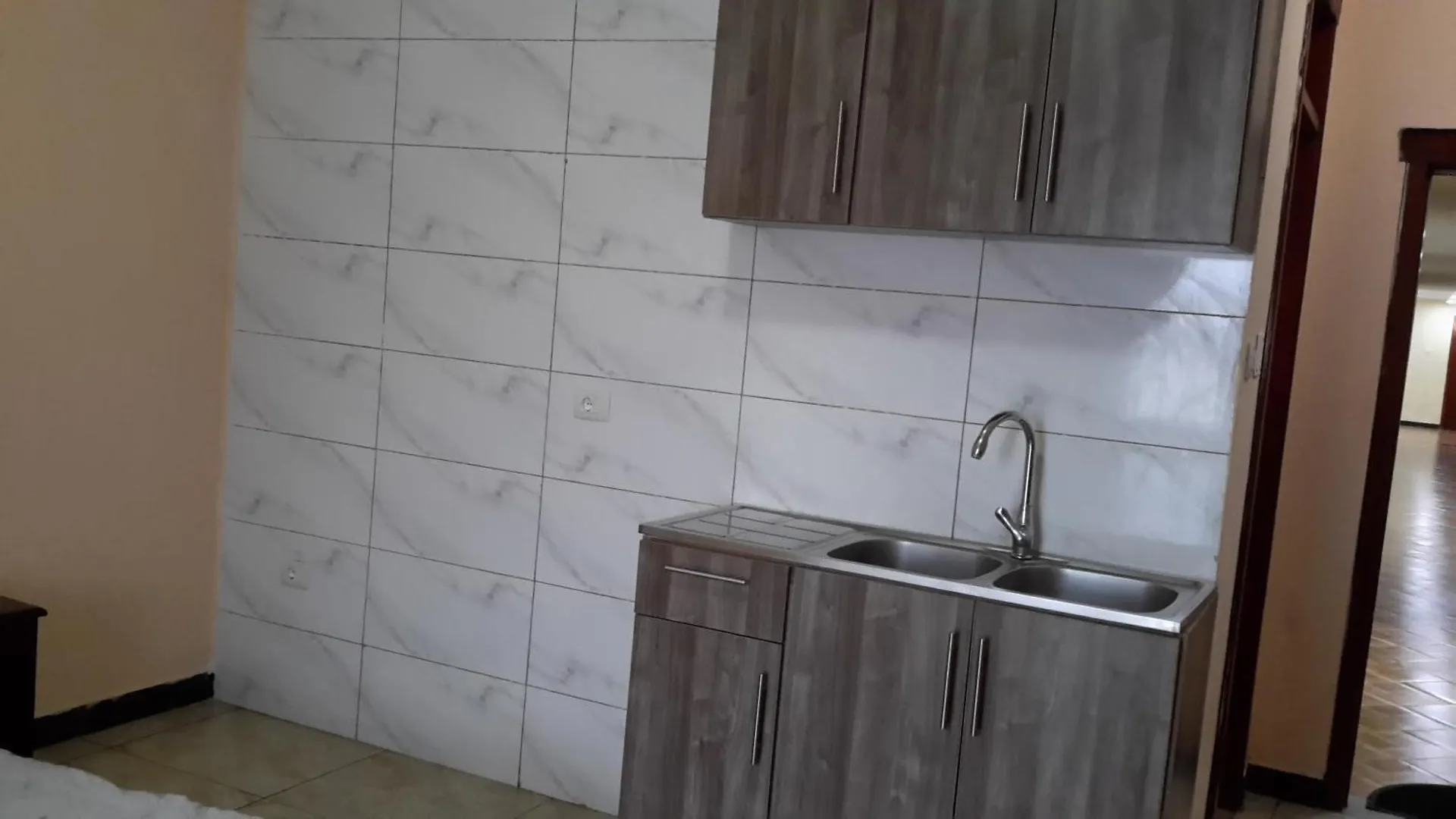 אדיס אבבה Holiday Guest House 0*, אדיס אבבה אתיופיה