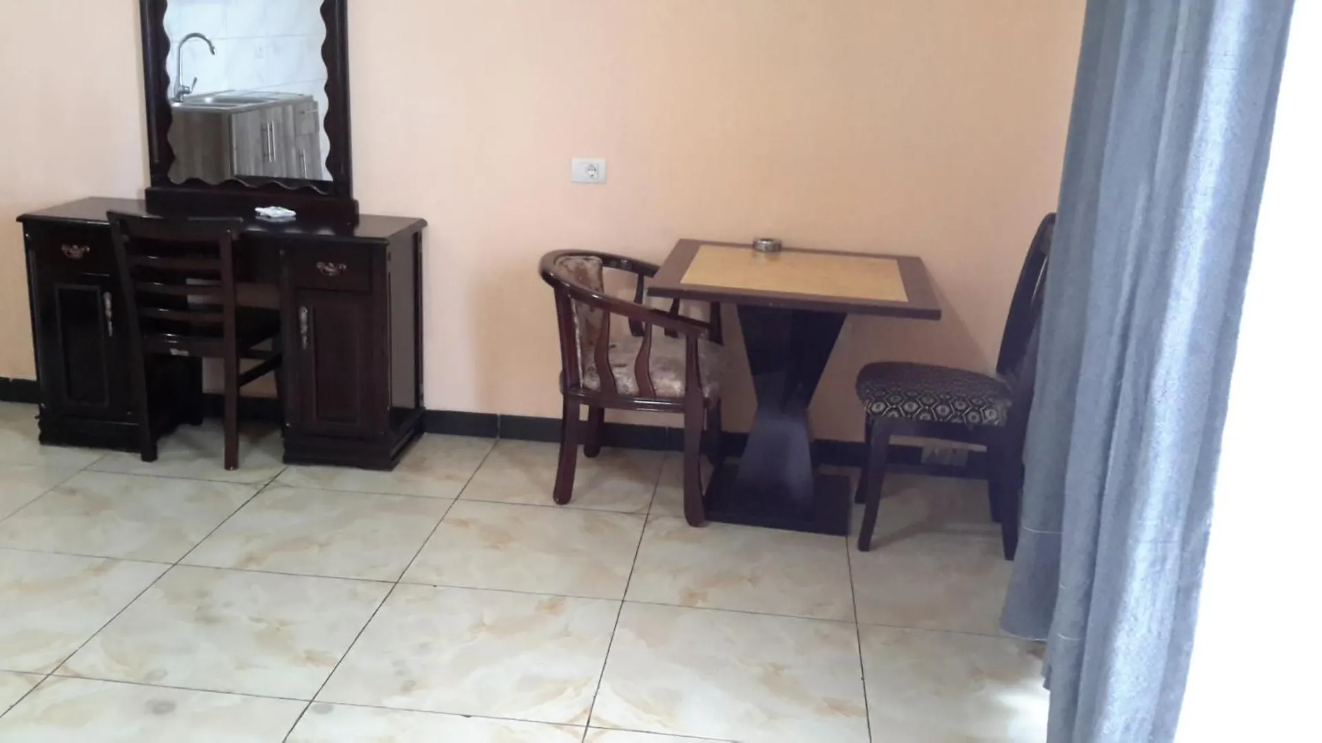 אדיס אבבה Holiday Guest House 0*, אדיס אבבה